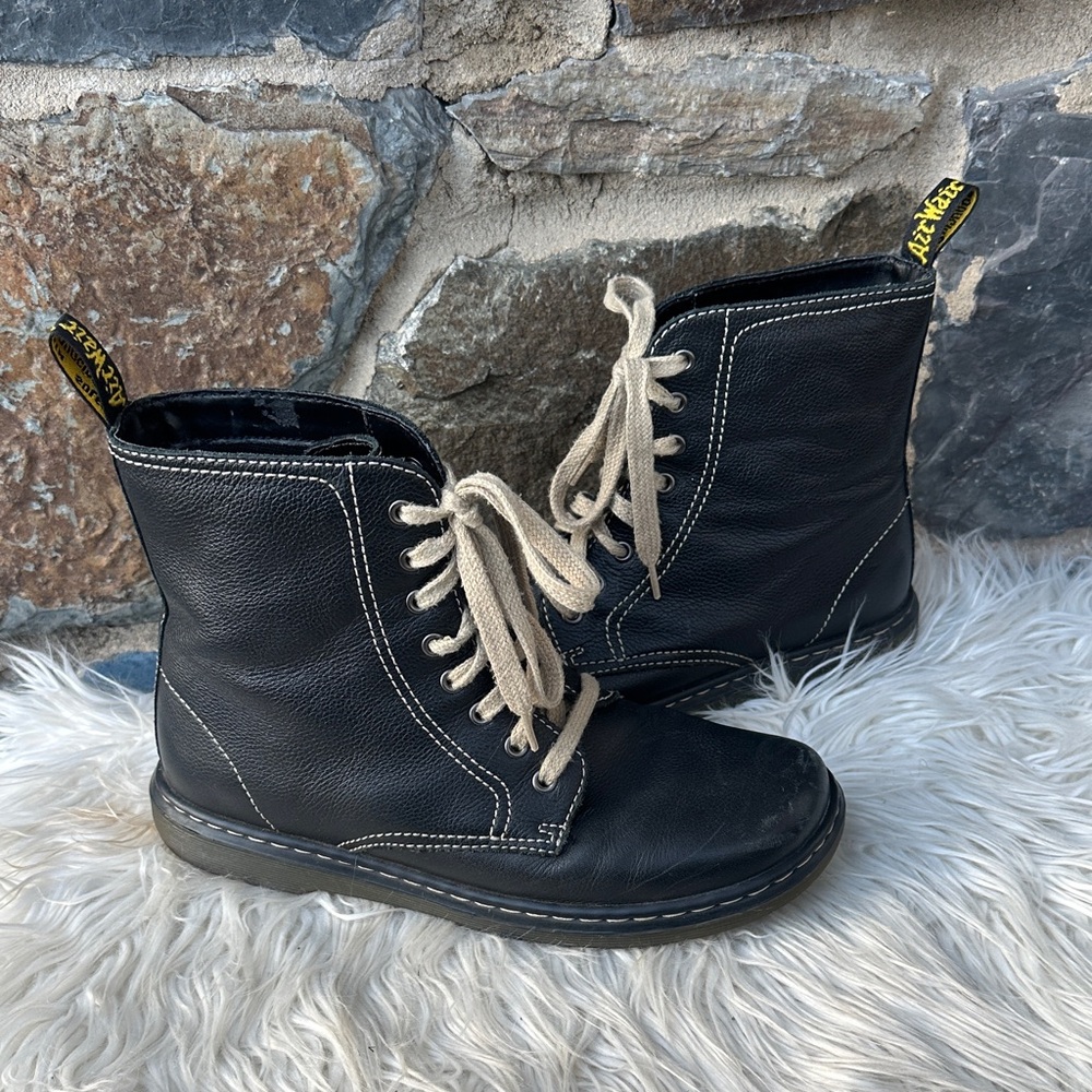 Dr. Martens Black Leather Lace-Up Combat Boots Size 9 US / 41 EU